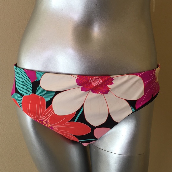 La Blanca In Full Bloom Bikini Midkini Swimsuit Set - Picture 8 of 15